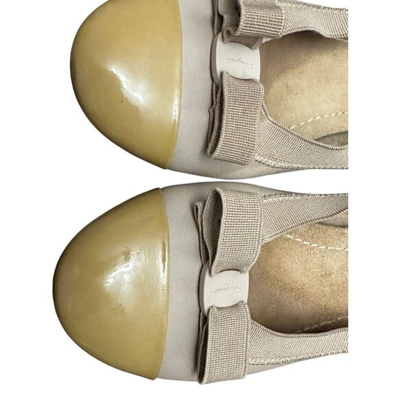 Salvatore Ferragamo Vara Bow Accent Leather Ballet Flats Sz6 - Picture 8 of 9